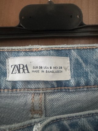 Pantalón vaquero Zara