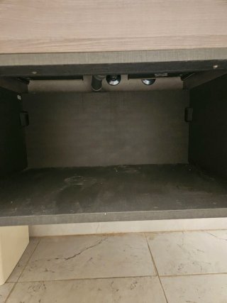 Mueble de baño con lavabo y cajones