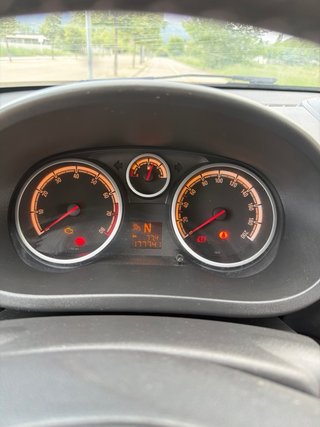 Opel Corsa 2011