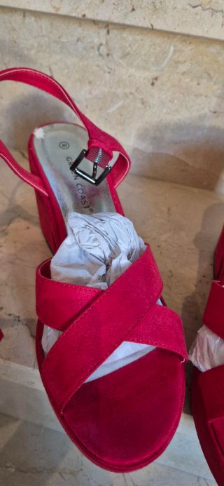 Zapatos de tacón rojos Green Coast talla 40