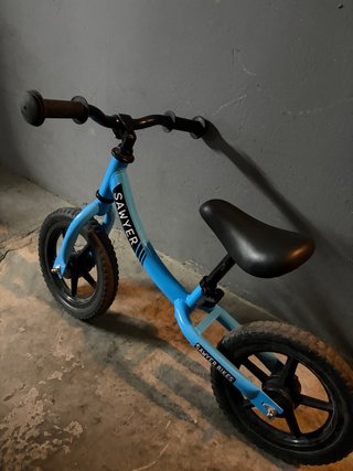 Bicicleta sin pedales Sawyer azul