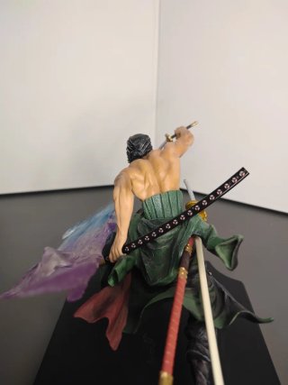 Action Figure Zoro Bandai