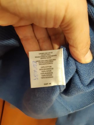 Jersey Gant Azul V-Neck talla L
