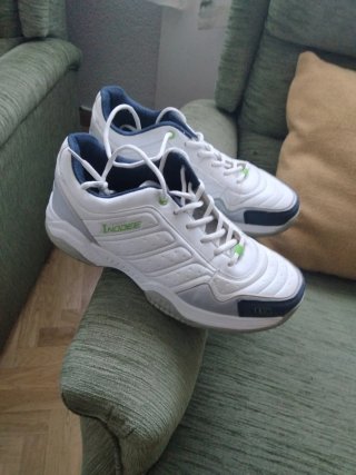 Zapatillas pádel INDOOR blancas y azules