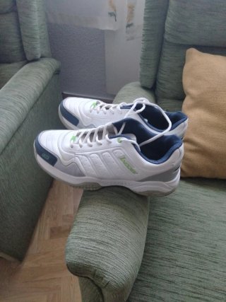 Zapatillas pádel INDOOR blancas y azules