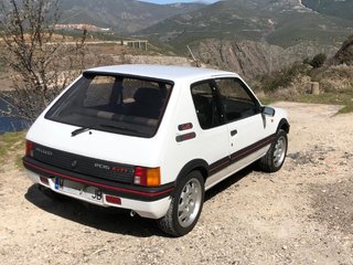 Peugeot 205 GTI