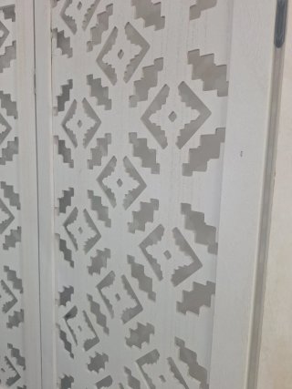 Biombo decorativo de madera blanco