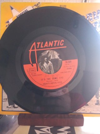 Heavy Metal Kids - It's the Same Vinilo 7" single
