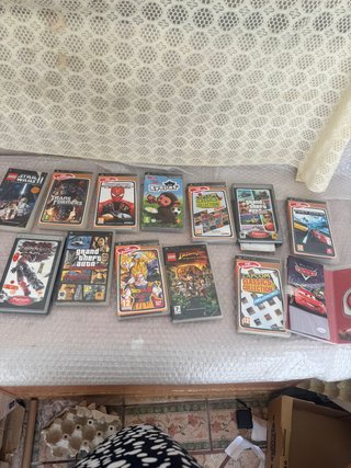 Lote 13 juegos PSP (10 con manual)
