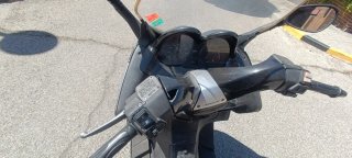 Aprilia Arrecife 125cc Gris Maxi Scooter