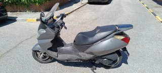 Aprilia Arrecife 125cc Gris Maxi Scooter