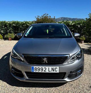Peugeot 308 Peugeot 308 5p Allure BlueHDI 130 SS