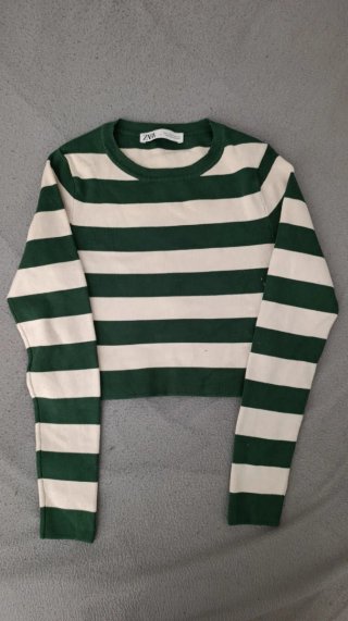 Jersey Rayas Verde y Blanco. Zara. Talla S
