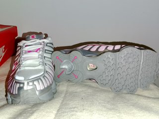 Nike Shox R4 Blancas y Rosas N° 36,38,40