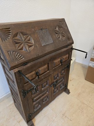 Escritorio secreter madera maciza tallada