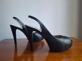 Zapatos de piel negros con plataforma
