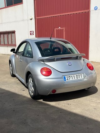 Volkswagen Beetle 2005