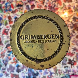 Caja Lata Metálica Grimbergen Dorada
