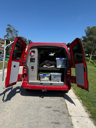 Volkswagen Transporter T6- 2.0 TDI (2016)