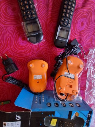 Dúo Teléfonos Inalámbricos Alcatel C250 Duo