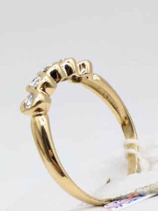 Anillo Oro 18k con Diamantes