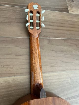 Guitarra Admira Infante 3/4 + funda y afinador