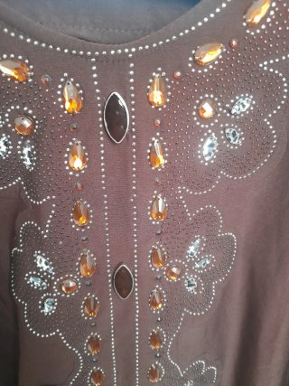 Blusa DMJ mujer marrón con pedrería