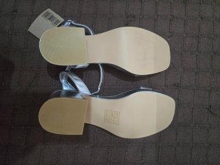 Sandalias Ulanka T37 Plateadas