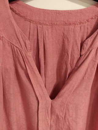 Blusa sin mangas rosa