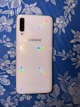 Samsung A50 escucho ofertas