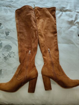 Botas altas marrones