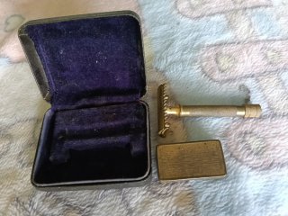 Navaja Gillete antigua con estuche