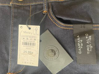 Pantalón vaquero Sfera campana azul