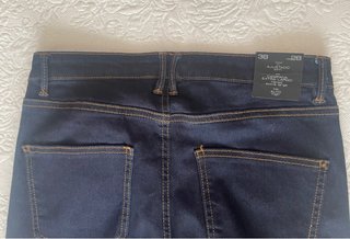 Pantalón vaquero Sfera campana azul