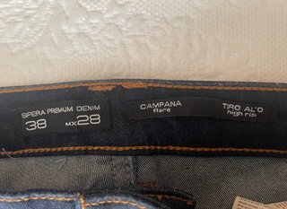 Pantalón vaquero Sfera campana azul