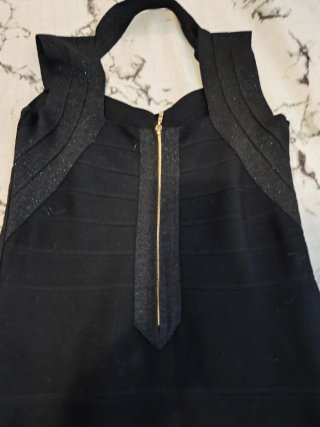 Vestido elegante negro Talla M. L.