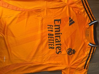 Camiseta Adidas Vini Jr. Nº 7 Naranja