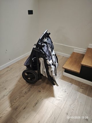 PegPerego Carro Doble + 2 Maxicosi + Bases Isofix