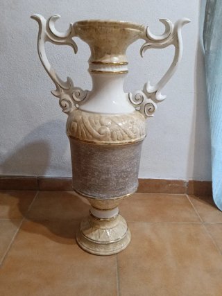 Jarrón alto cristal flores blancas