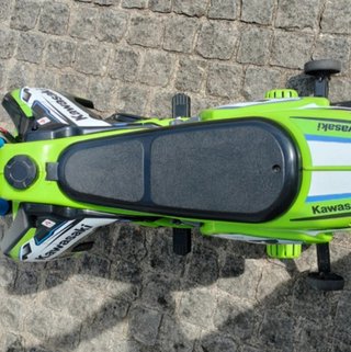 Moto Kawasaki Elétrica Criança Usada