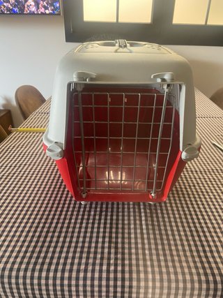 Transportín gato/perro gris y rojo