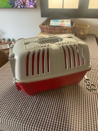 Transportín gato/perro gris y rojo