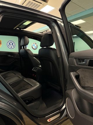 Audi SQ5 2015