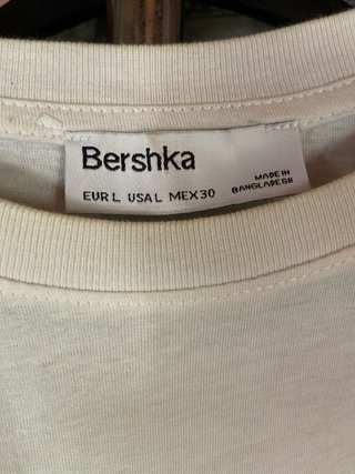 Camiseta Bershka Dragón Japonés