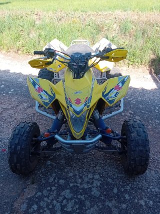 Quad Suzuki ltr 450. Escape yoshimura y cherry bom