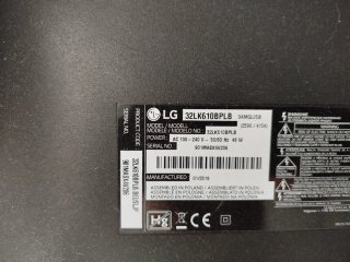 Televisor LG 32 con soporte pared