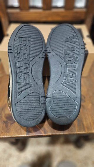 Zapatillas Bimba y Lola Doradas Talla 41