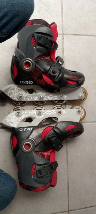Patines en línea Oxelo rojos y negros