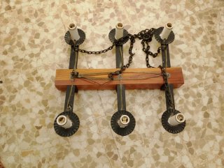Lámpara de techo rústica madera y metal