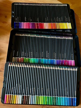 Scatola di 120 matite colorate Castle Arts